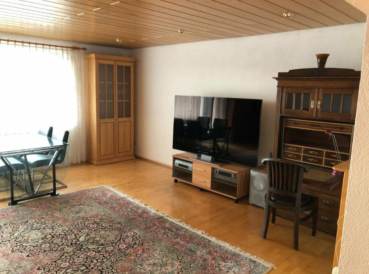 Wohnung Fuer 4 Personen, 2 Schlafzimmer, 2 Parkplaetze, Wlan Constance Exterior photo