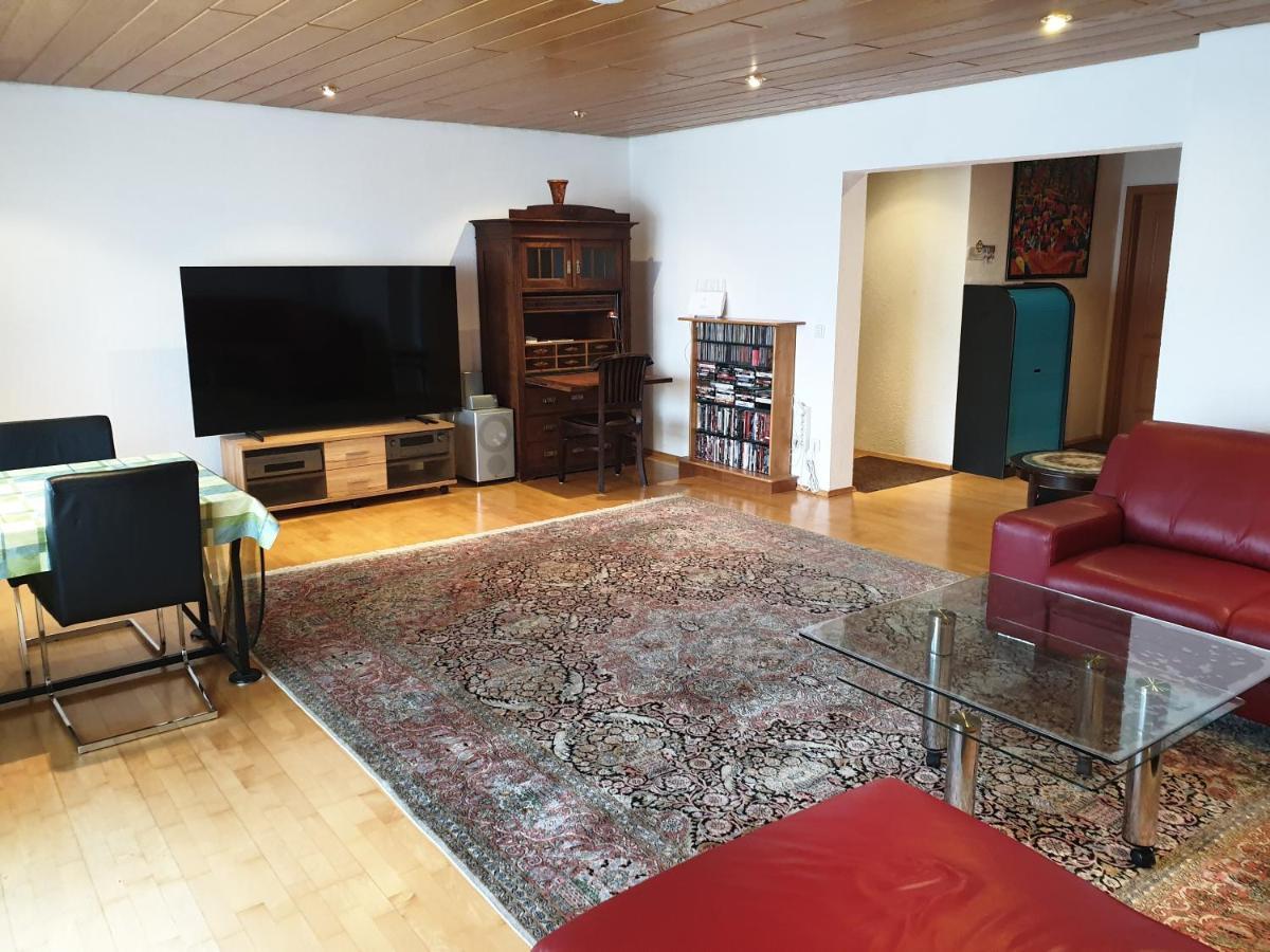 Wohnung Fuer 4 Personen, 2 Schlafzimmer, 2 Parkplaetze, Wlan Constance Exterior photo