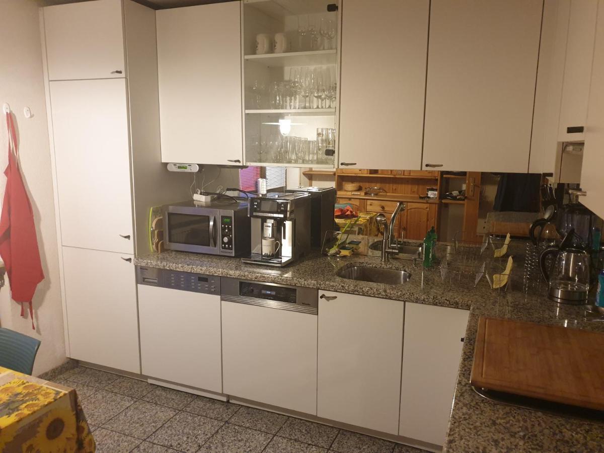 Wohnung Fuer 4 Personen, 2 Schlafzimmer, 2 Parkplaetze, Wlan Constance Exterior photo